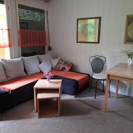 Dahlen Bungalow Am Waldbadヴィラ エクステリア 写真